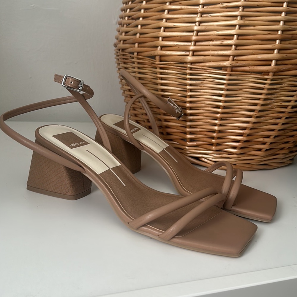NEW! Dolce Vita Marcy Block Heel Sandal in Cafe Stella